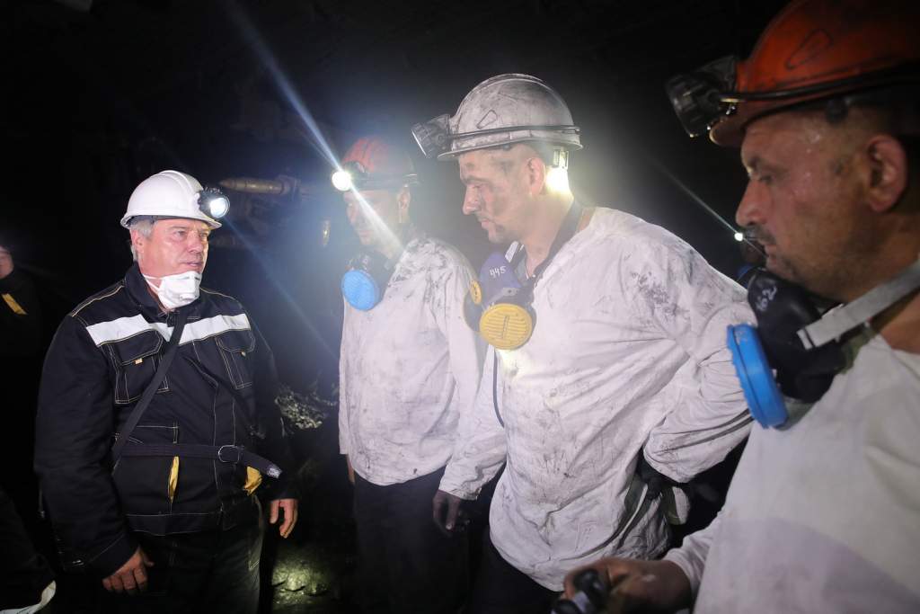 Последние новости про 13 шахтеров